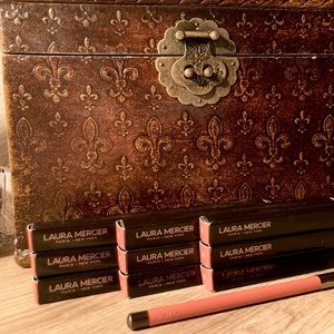 Laura Mercier Long Wear Lip Liner. Baby Lips